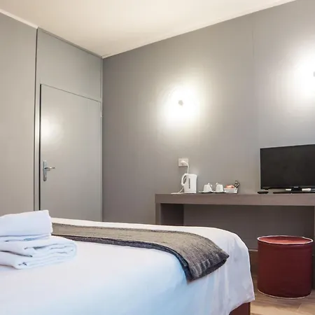 ホテル カンナレージョ 2357 3*