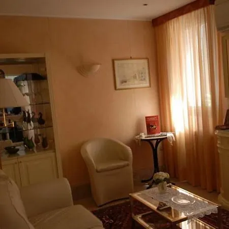 Cannaregio 2357 Отель