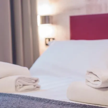 فندق Cannaregio 2357 3*