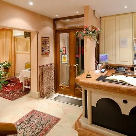 Cannaregio 2357 3* ונציה